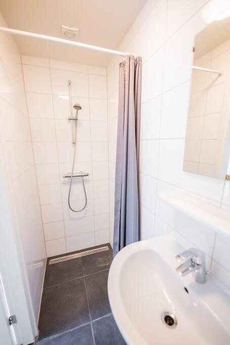 Lovely 3 Bedroom Apartment In Eindhoven 65M2 - Sd23N Dış mekan fotoğraf